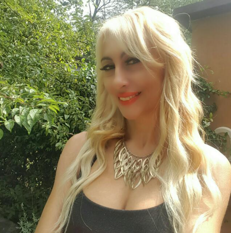 il nostro team: A. M. Deborah Prando
